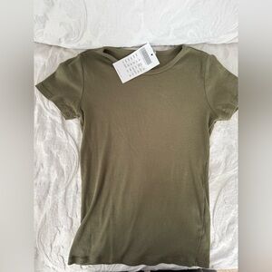 NWT Brandy Melville/John Galt tee OS